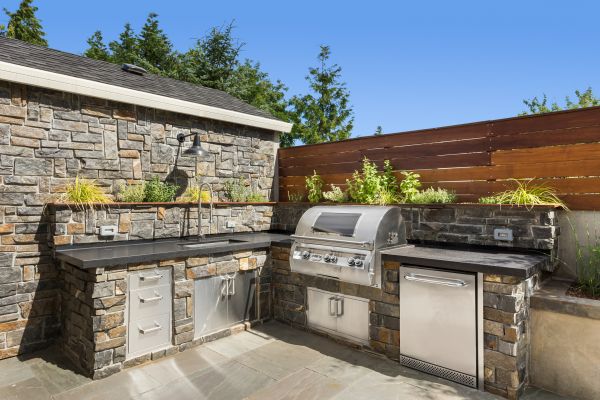 Outdoor Kitchen Construction